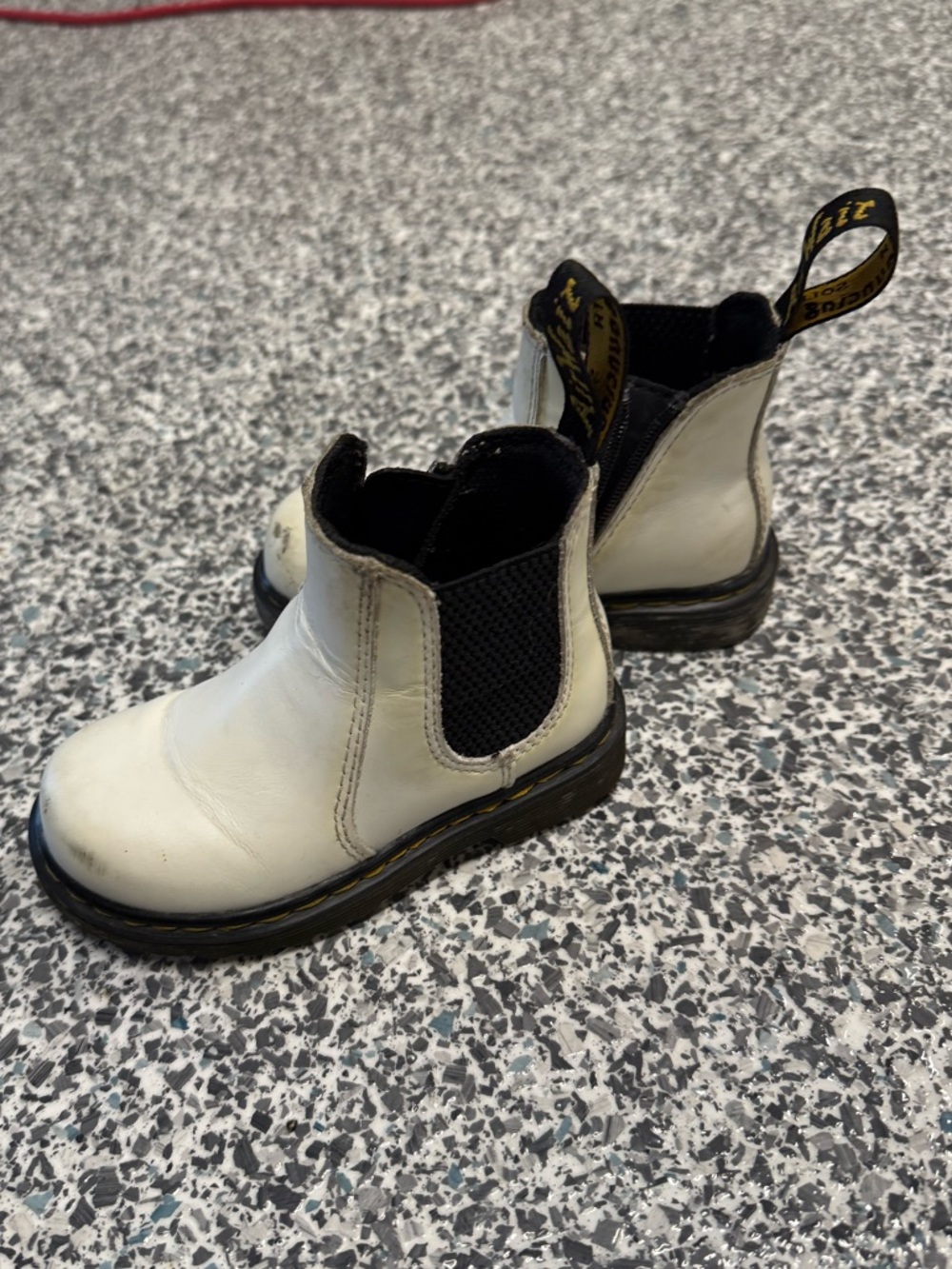 Toddler doc marten boots